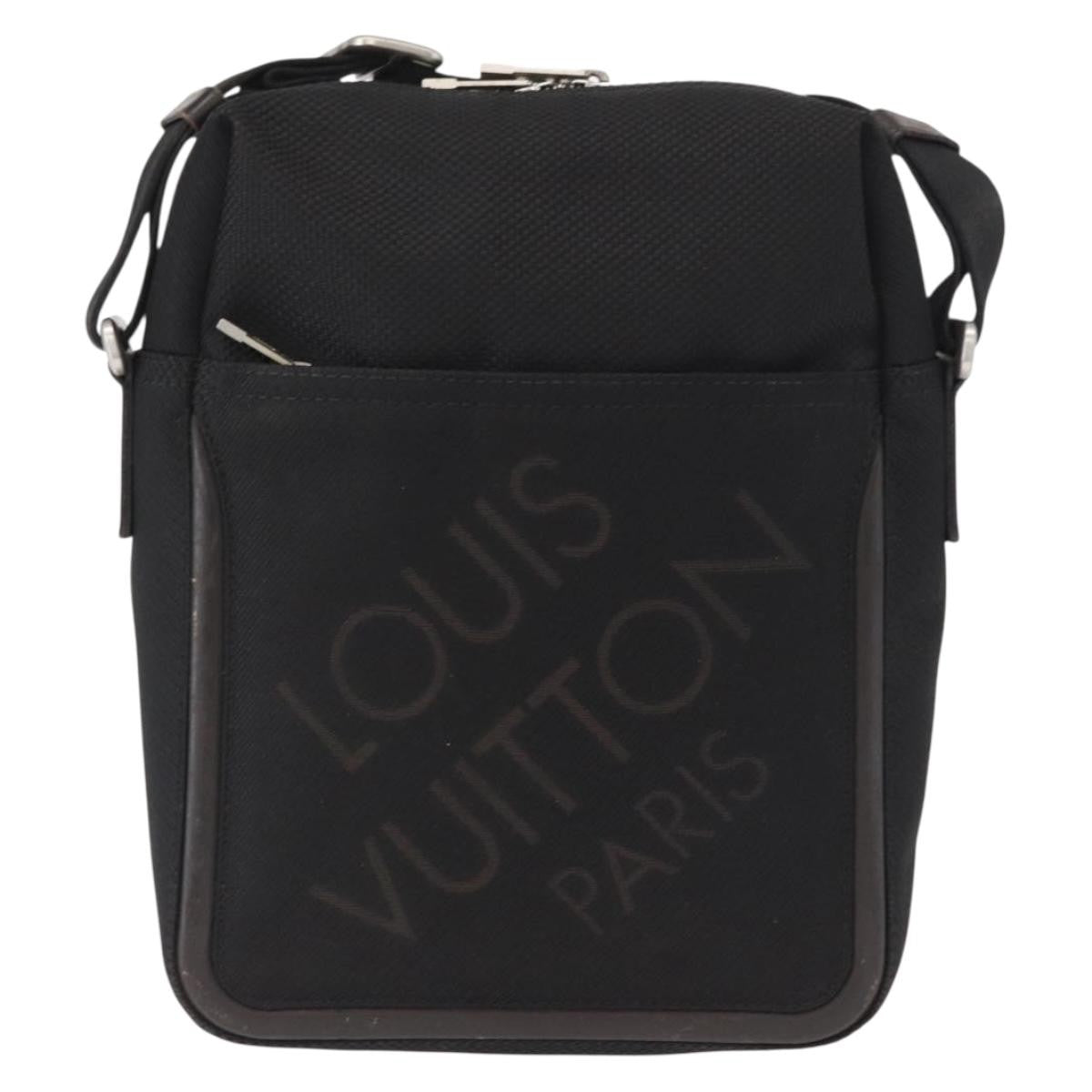 Louis Vuitton Citadin Messenger Damier Geant Canvas Black Canvas Handbag (Pre-Owned)