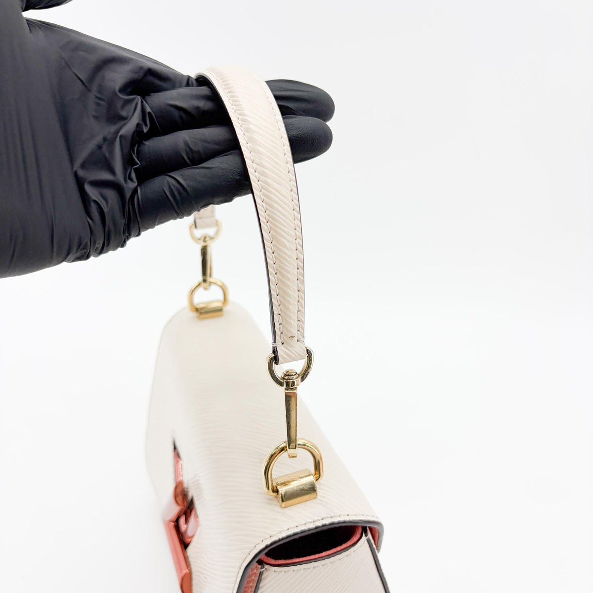 Louis Vuitton Twist Epi Leather Beige Leather Handbag (Pre-Owned)