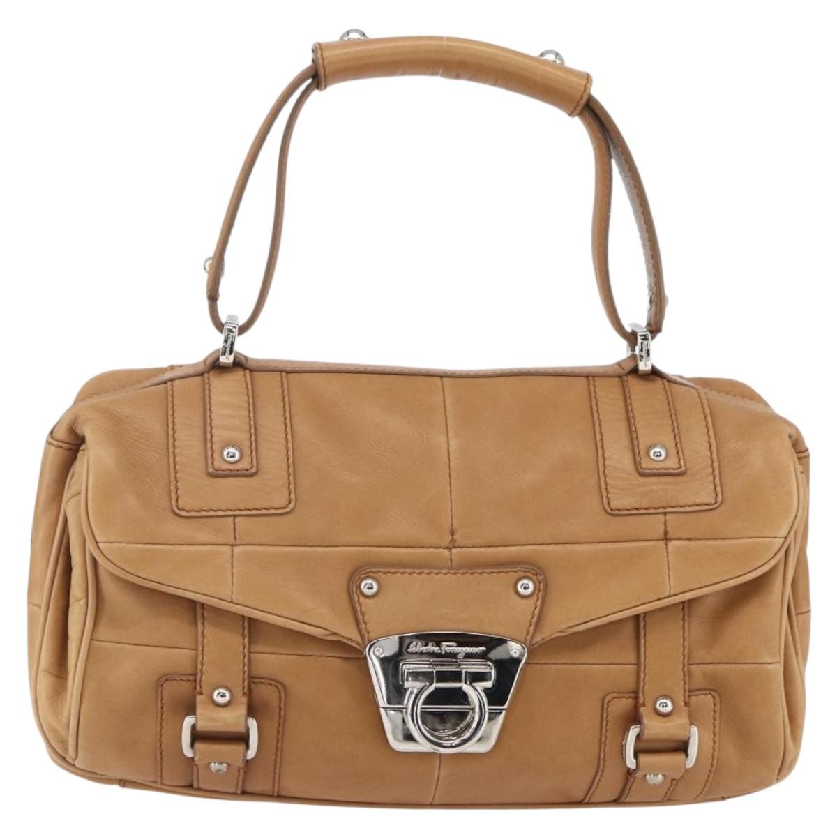 Salvatore Ferragamo Gancini Leather Brown Leather Shoulder Bag Bag (Pre-Owned)