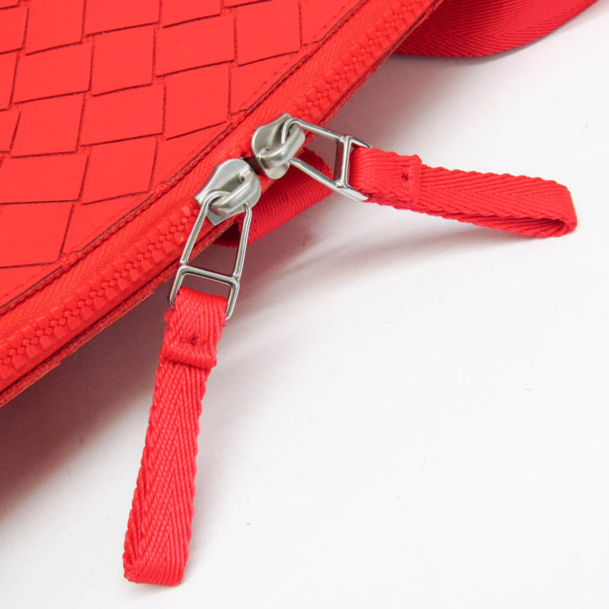Bottega Veneta Fold-Over Intrecciato Effect Rubber Red Rubber Backpack Bag (Pre-Owned)