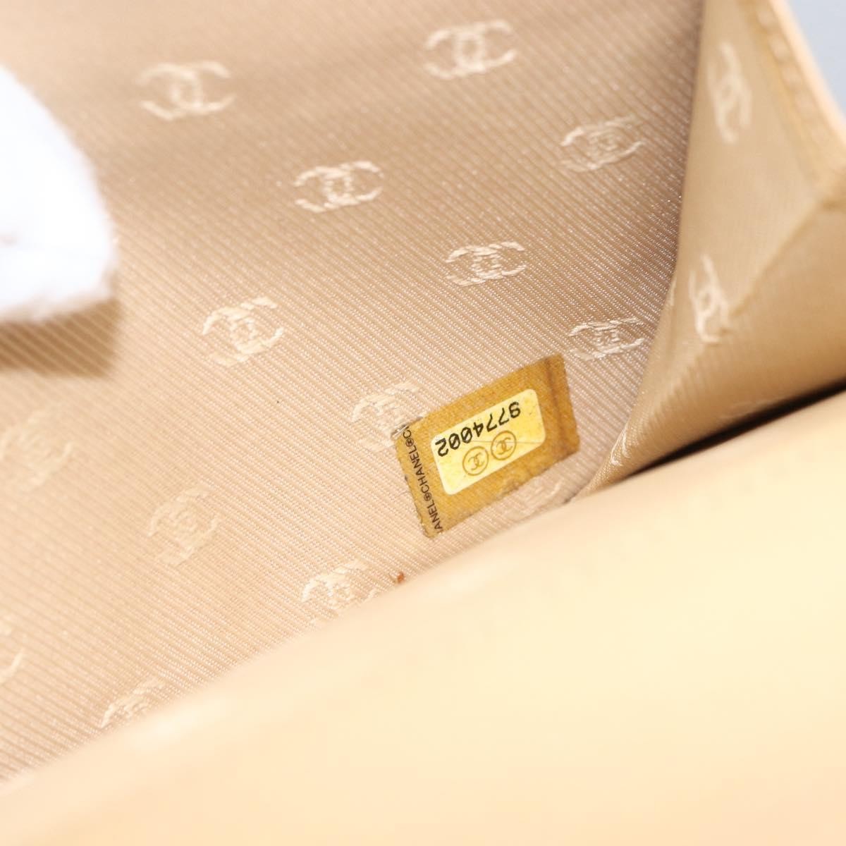 Chanel Coco Bouton Leather Beige Leather Wallets Accessory (Pre-Owned)