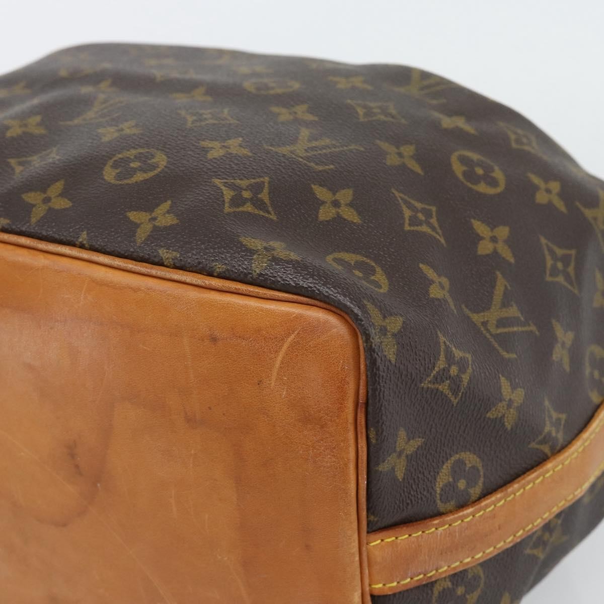 Louis Vuitton Petit Noe Monogram Canvas Brown Canvas Shoulder Bag Bag (Pre-Owned)