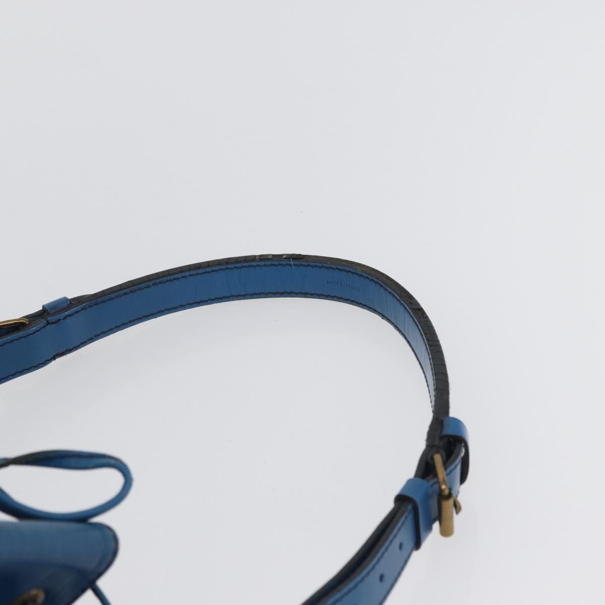 Louis Vuitton Petit Noe Nm Epi Leather Blue Leather Shoulder Bag Bag (Pre-Owned)
