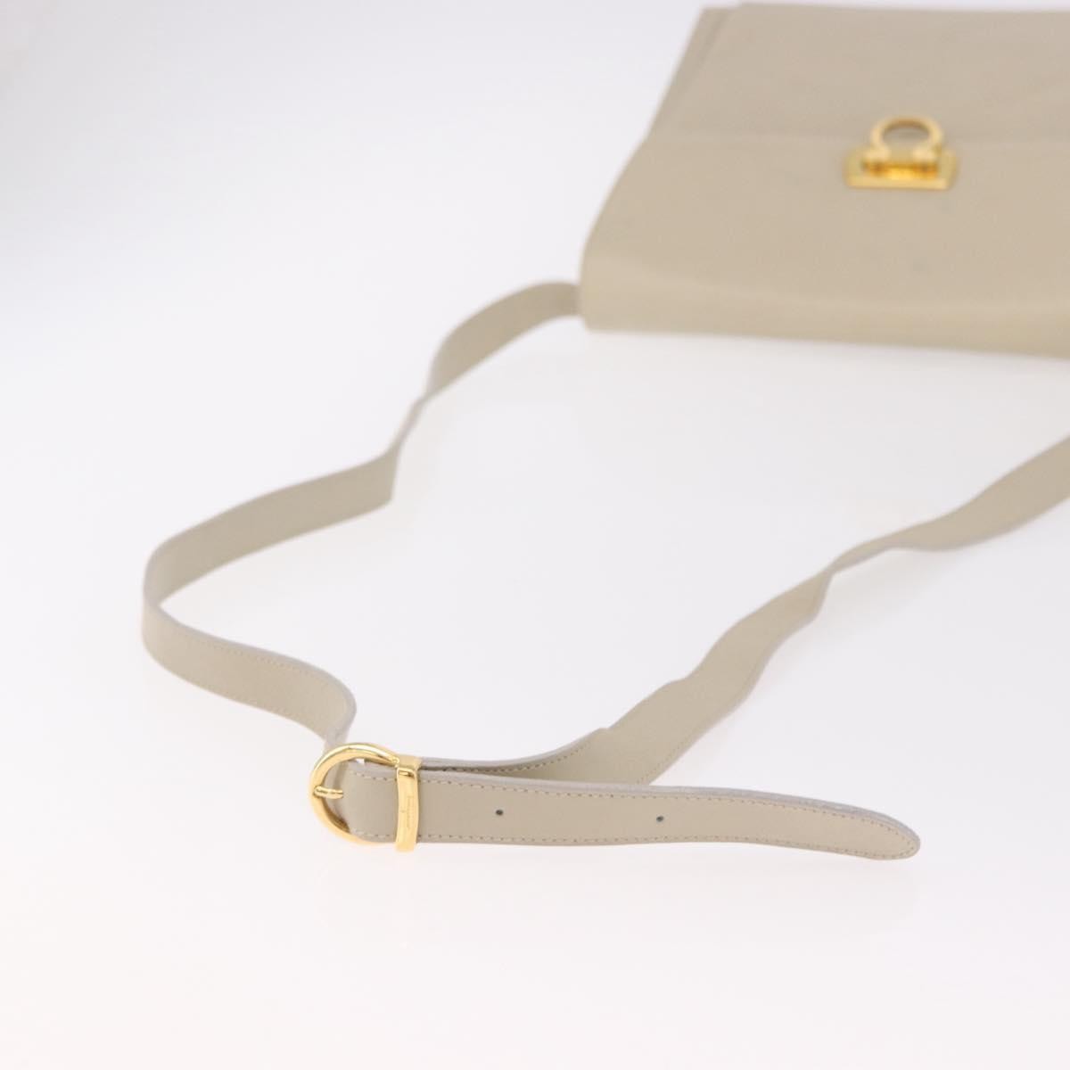 Salvatore Ferragamo Gancini Leather Beige Leather Shoulder Bag Bag (Pre-Owned)