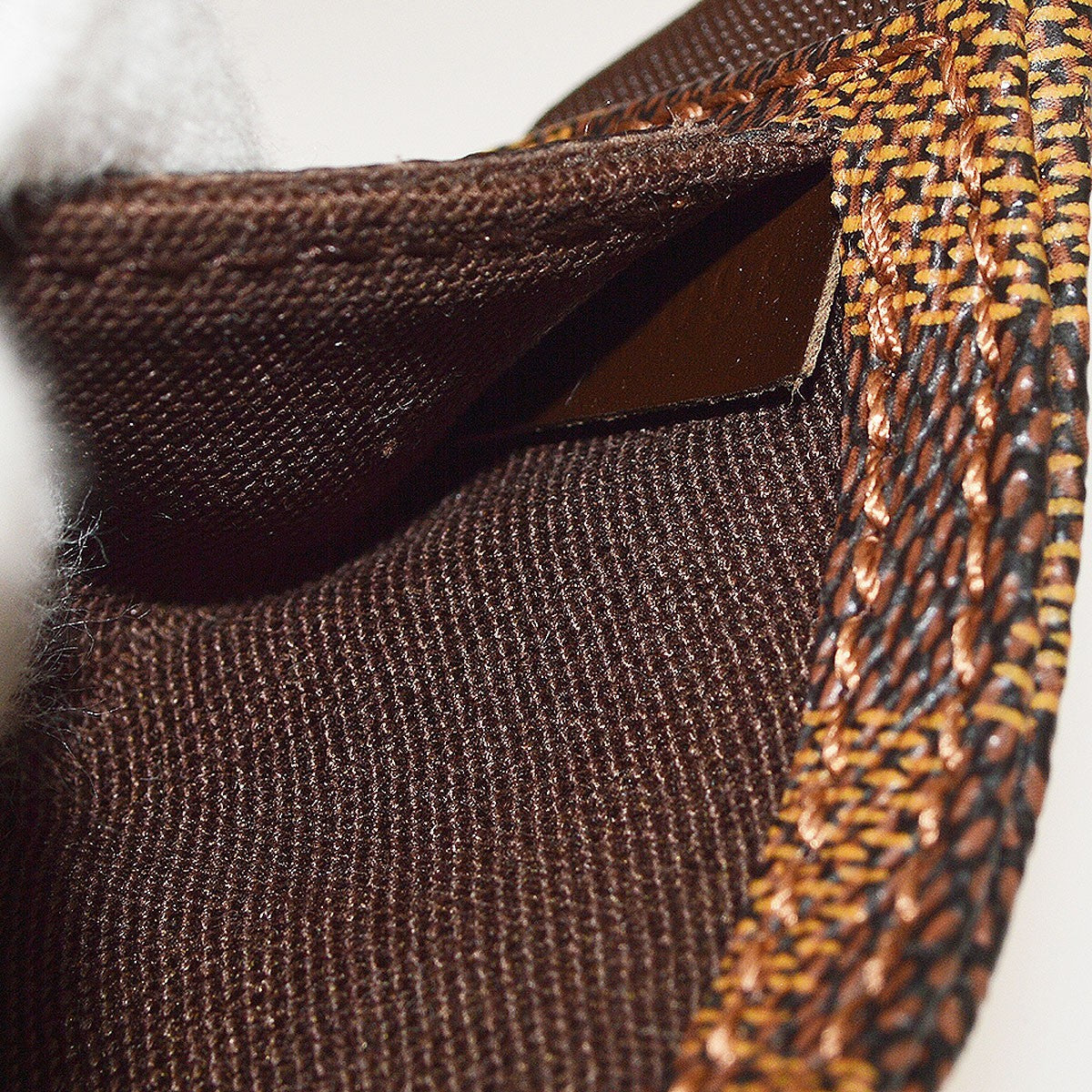 Louis Vuitton Geronimos Waist Damier Brown Canvas Shoulder Bag Bag (Pre-Owned)