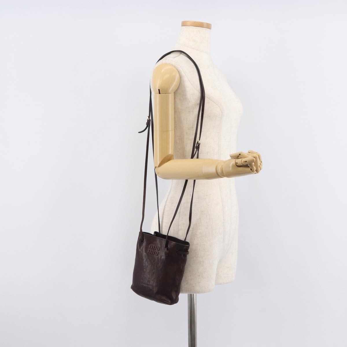 Miu Miu Aviator Bucket Leather Brown Leather Handbag (Pre-Owned)
