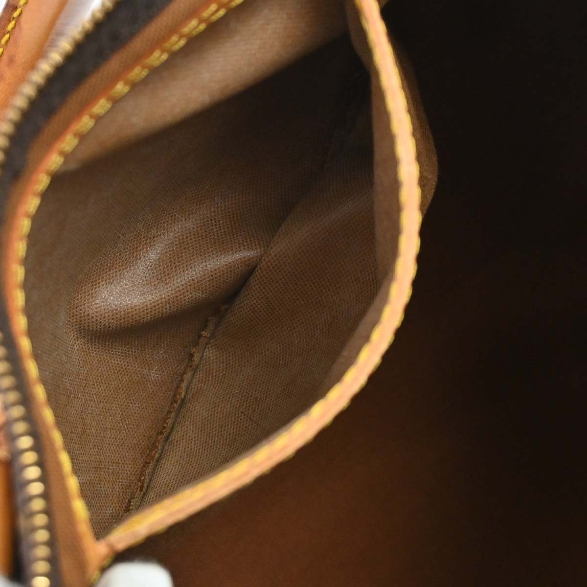 Louis Vuitton Speedy Monogram Canvas Brown Canvas Handbag (Pre-Owned)