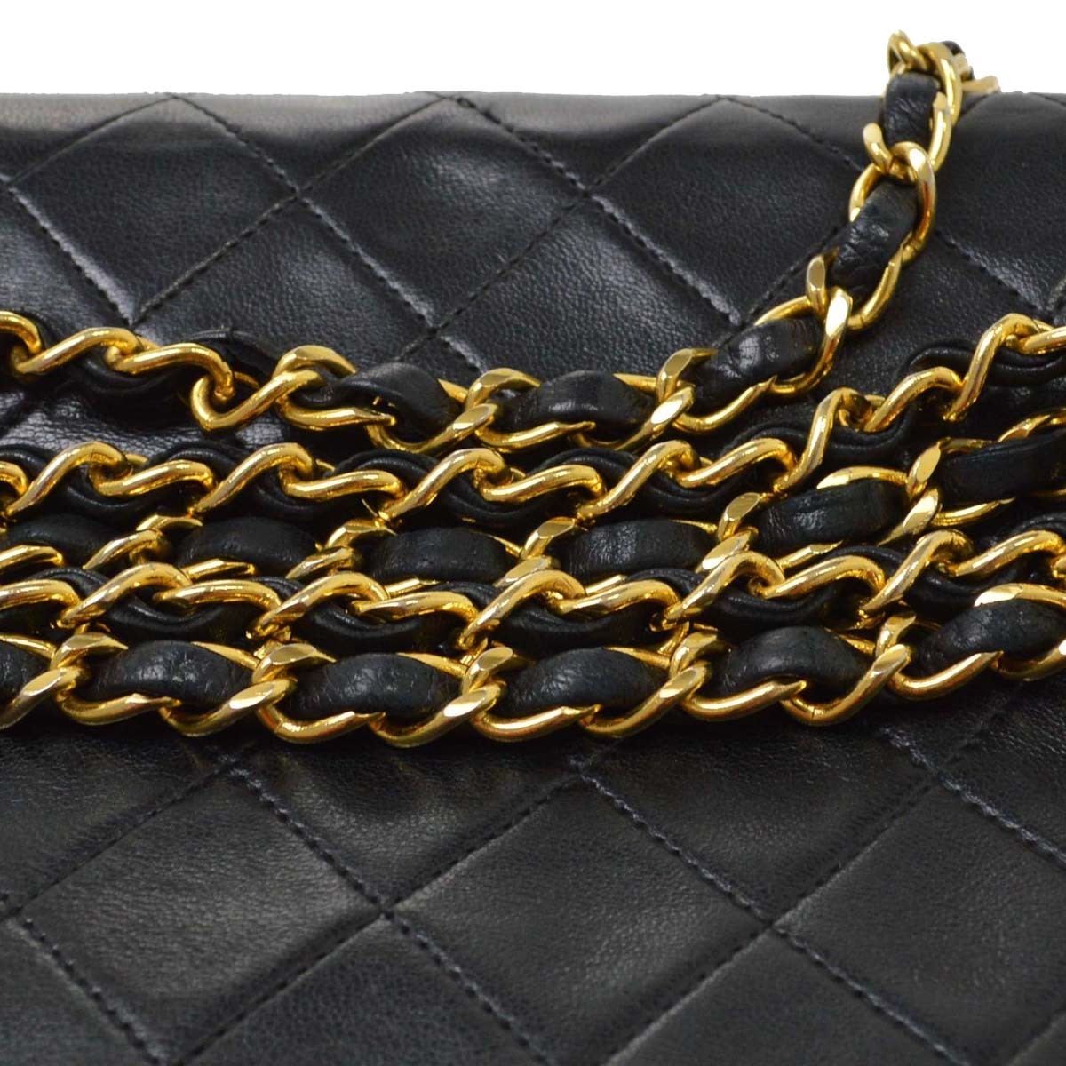 Chanel Vintage Full Flap Quilted Lambskin Black Leather Handbag (Pre-Owned)