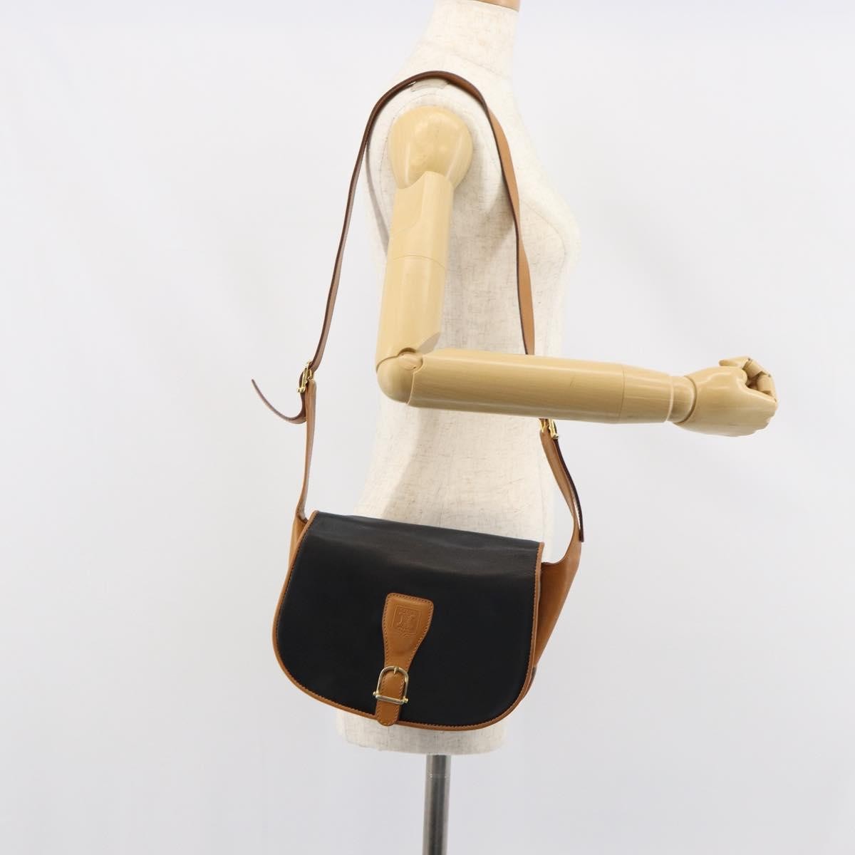 Celine Vintage Leather Black Leather Shoulder Bag Bag (Pre-Owned)
