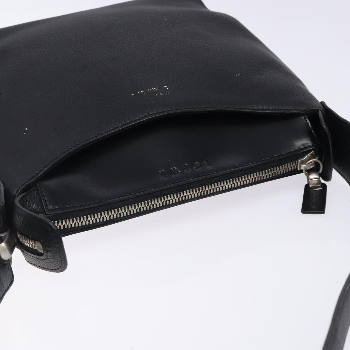 Loewe Vintage Leather Black Leather Shoulder Bag Bag (Pre-Owned)