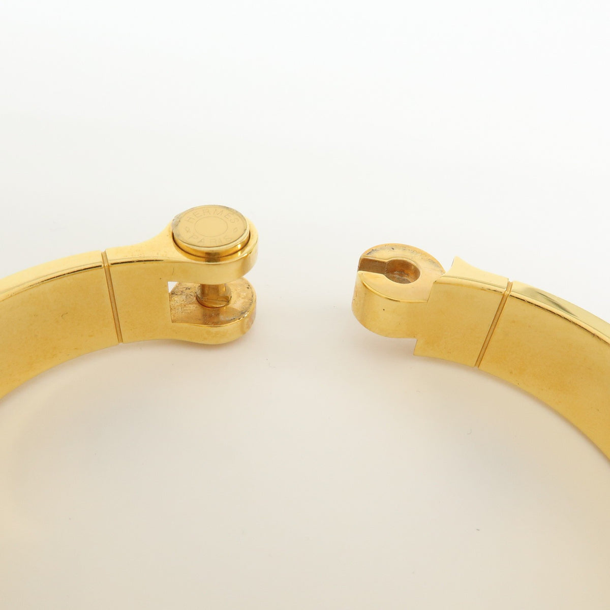 Hermes Charniere Uni Hinged Metal And Enamel Gold Metal Bracelet Jewelry (Pre-Owned)
