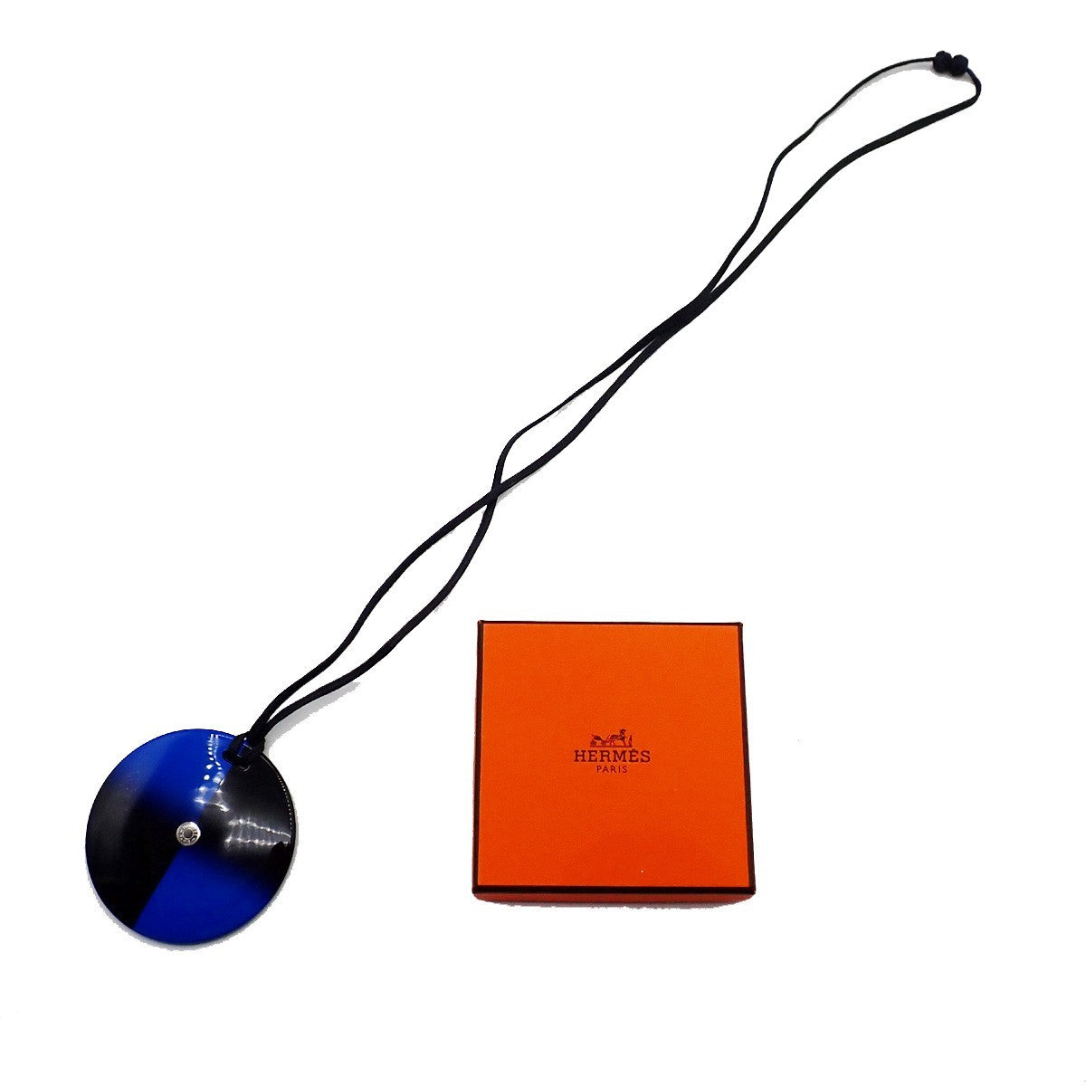 Hermes Necklace Buffalo Horn And Lacquer Blue Horn Necklace Jewelry (Pre-Owned)