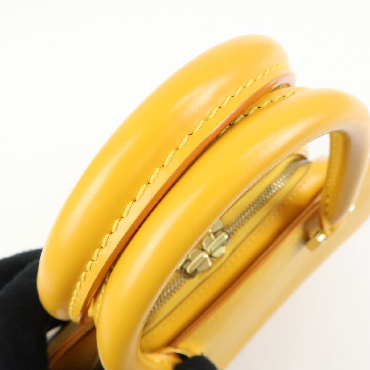 Louis Vuitton Pont Neuf Epi Leather Yellow Leather Handbag (Pre-Owned)