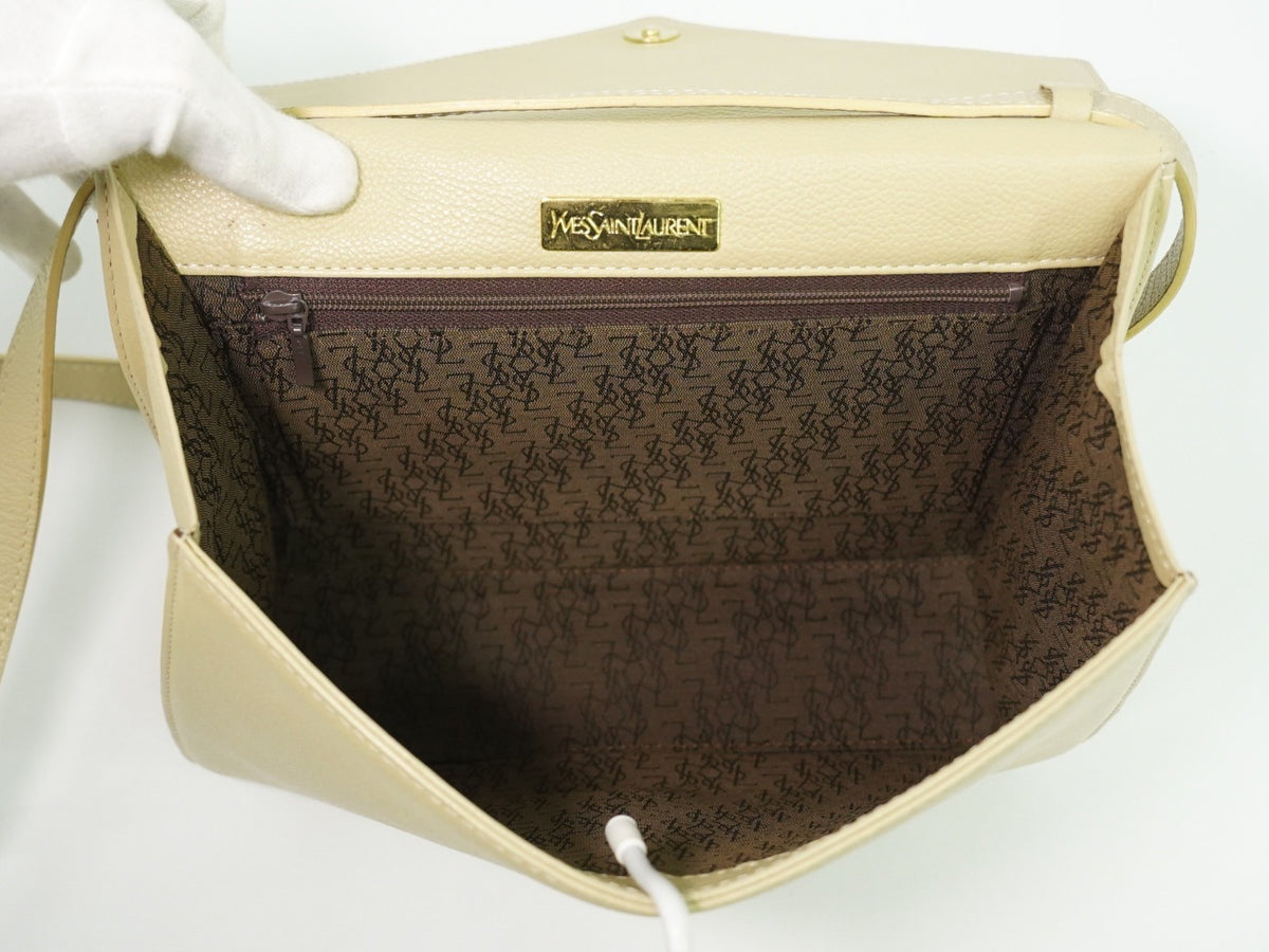 Saint Laurent Uptown Leather Beige Leather Crossbody Bag Bag (Pre-Owned)