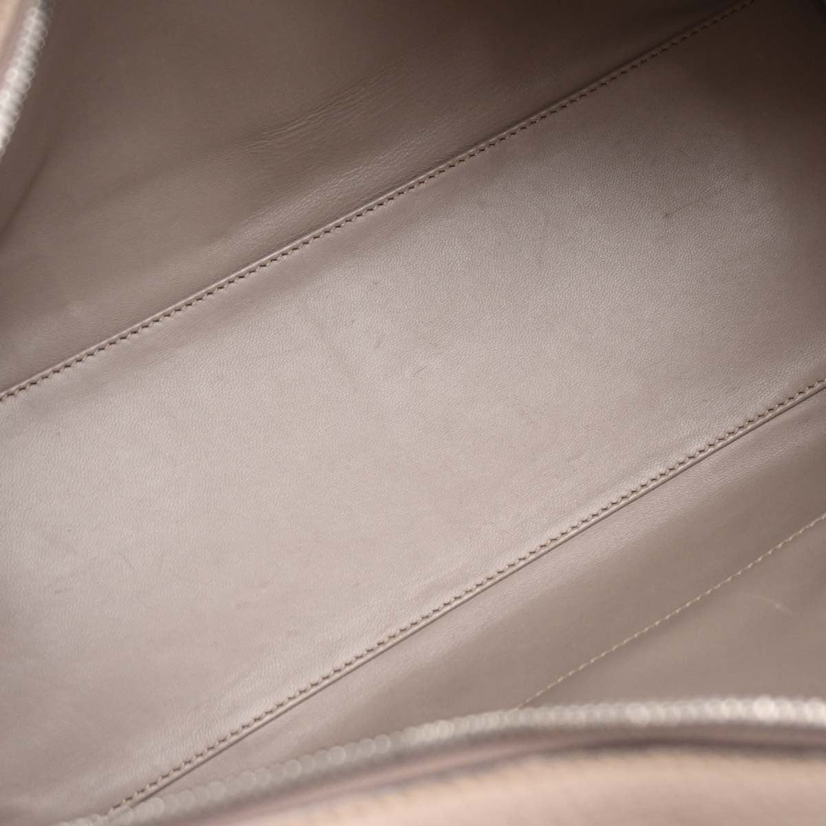 Loewe Amazona Leather Beige Leather Handbag (Pre-Owned)