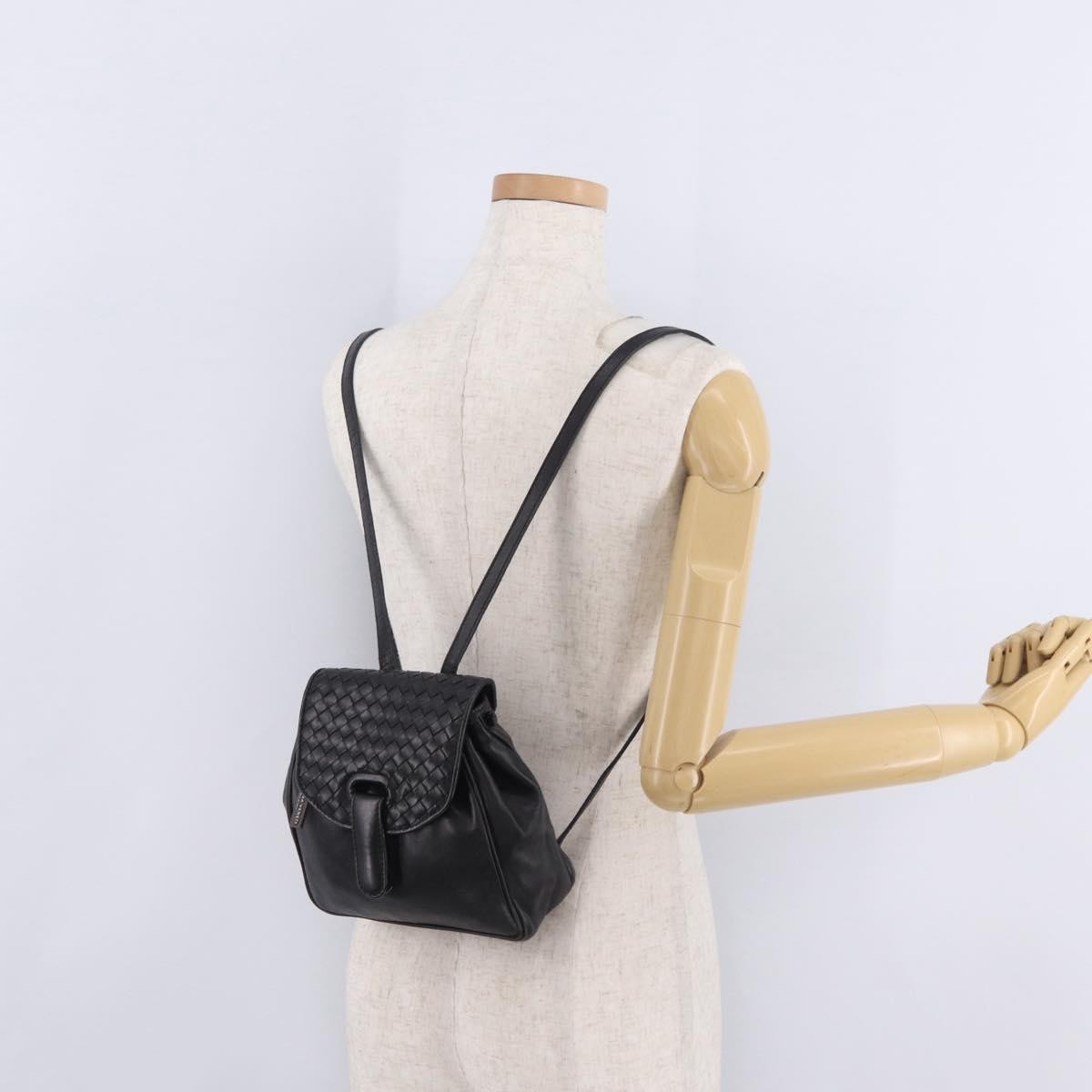 Bottega Veneta Backpack Leather With Intrecciato Black Leather Backpack Bag (Pre-Owned)