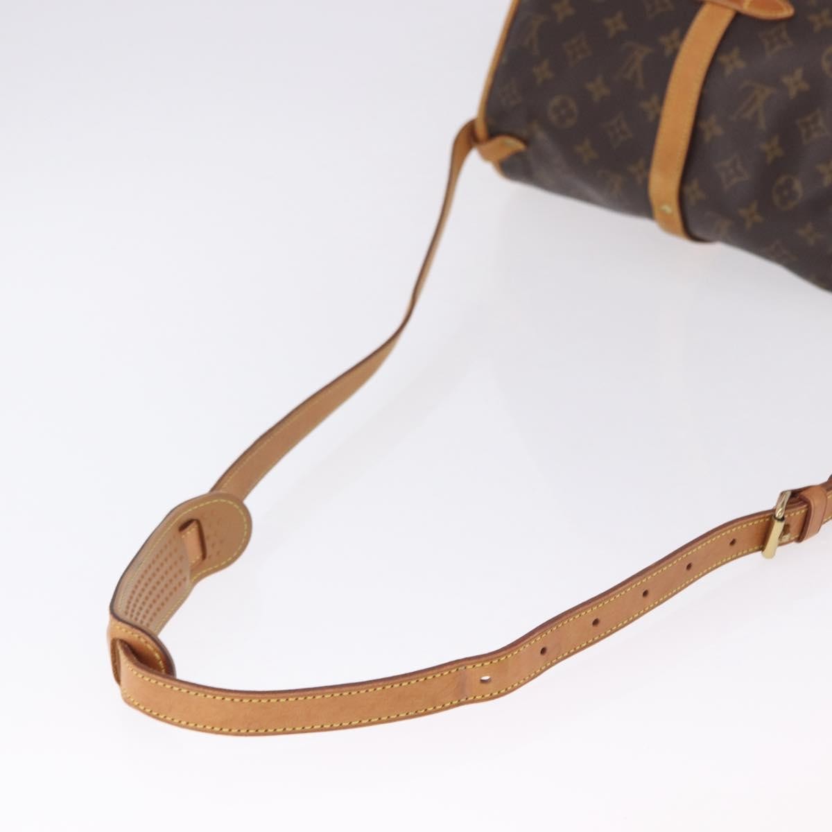 Louis Vuitton Saumur Monogram Brown Canvas Shoulder Bag Bag (Pre-Owned)
