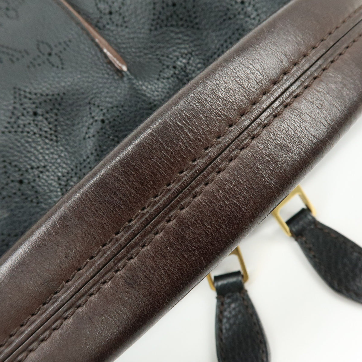 Louis Vuitton Selene Mahina Leather Black Leather Handbag (Pre-Owned)