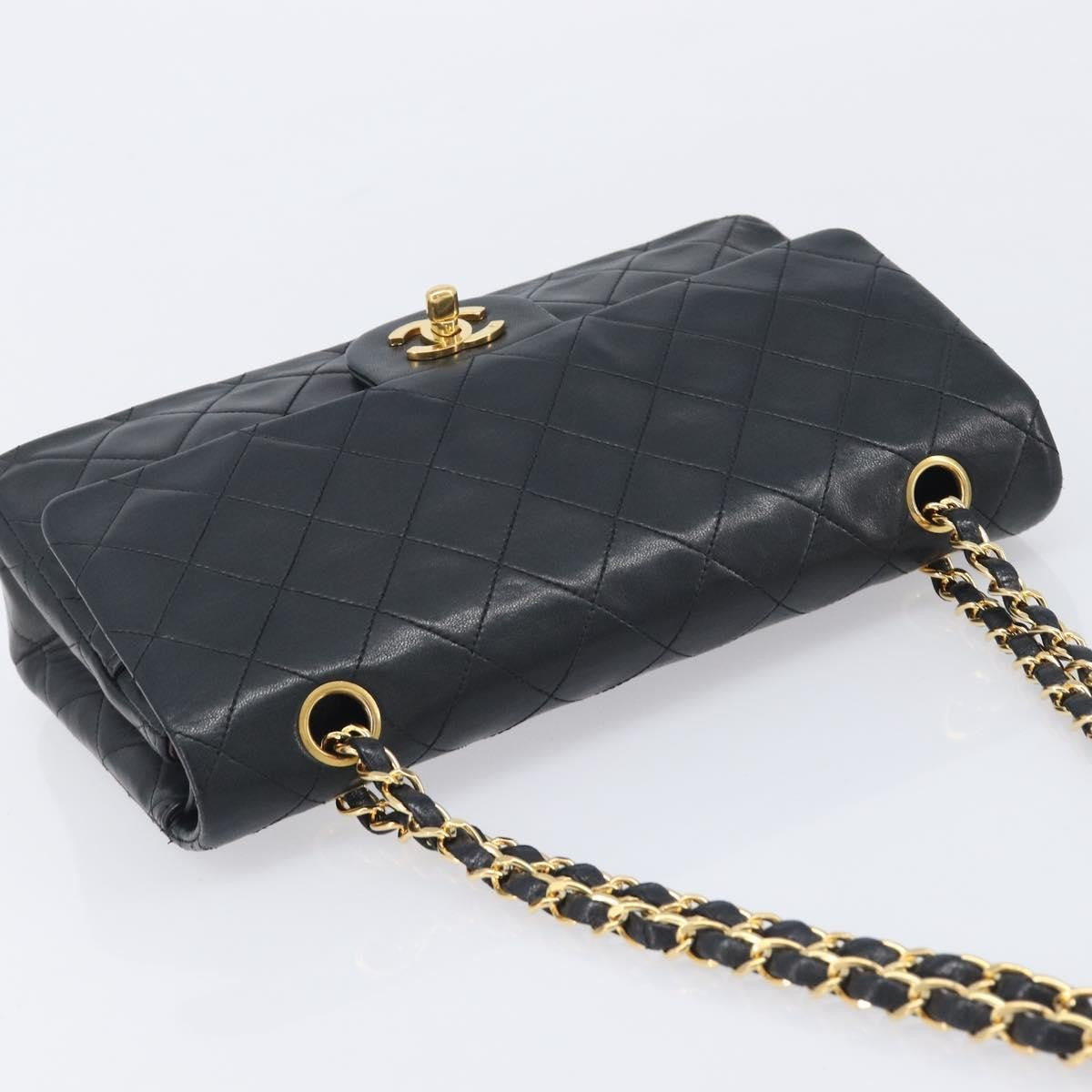 Chanel Timeless - Classic Double Flap Leather Black Leather Handbag (Pre-Owned)