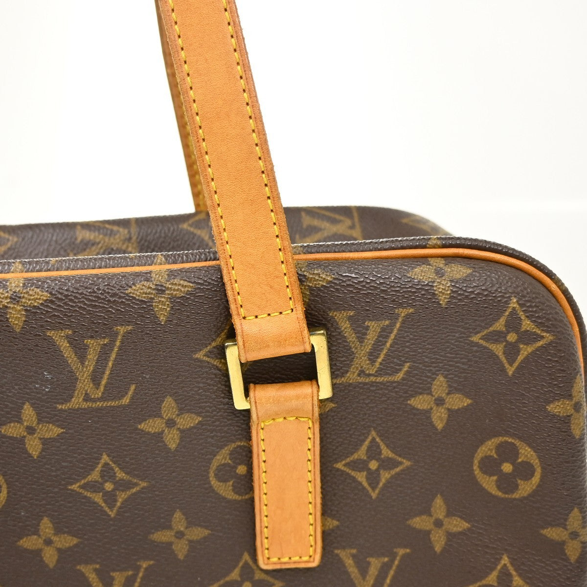 Louis Vuitton Cite Monogram Canvas Brown Canvas Shoulder Bag Bag (Pre-Owned)