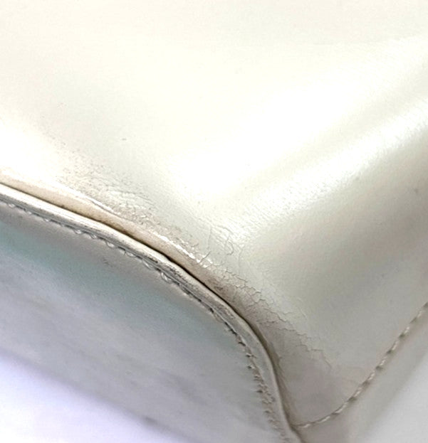 Loewe Vintage Leather Beige Leather Shoulder Bag Bag (Pre-Owned)