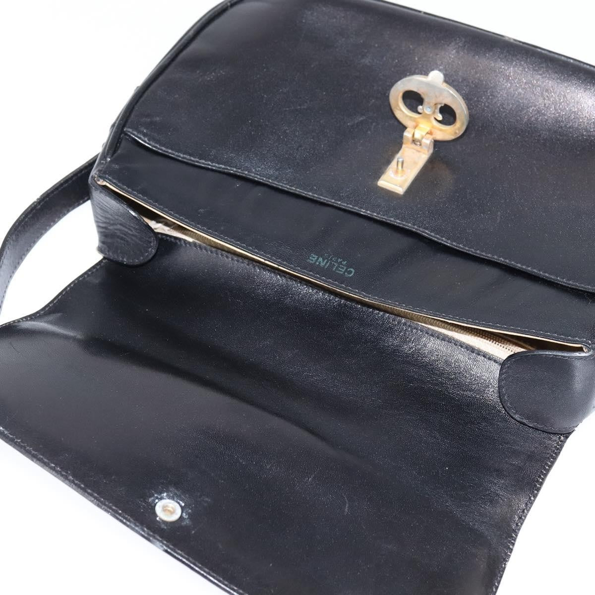 Celine Shoulder Leather Black Leather Shoulder Bag Bag (Pre-Owned)