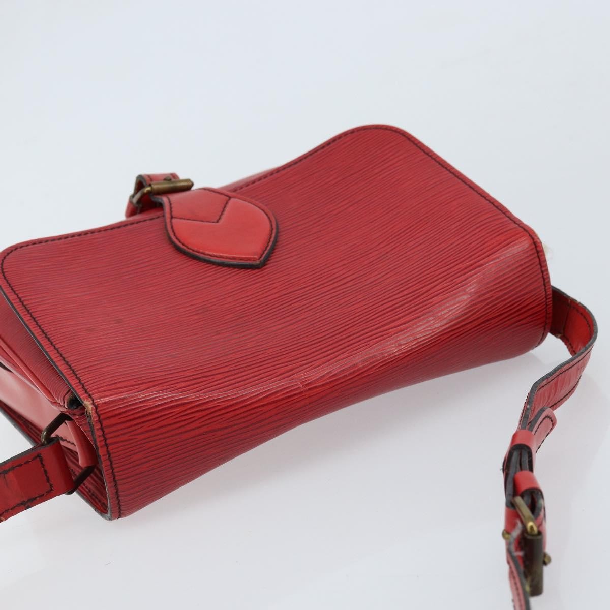 Louis Vuitton Cartouchiere Epi Leather Red Leather Shoulder Bag Bag (Pre-Owned)