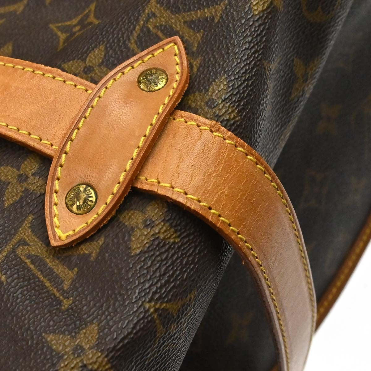 Louis Vuitton Saumur Monogram Canvas Brown Canvas Handbag (Pre-Owned)