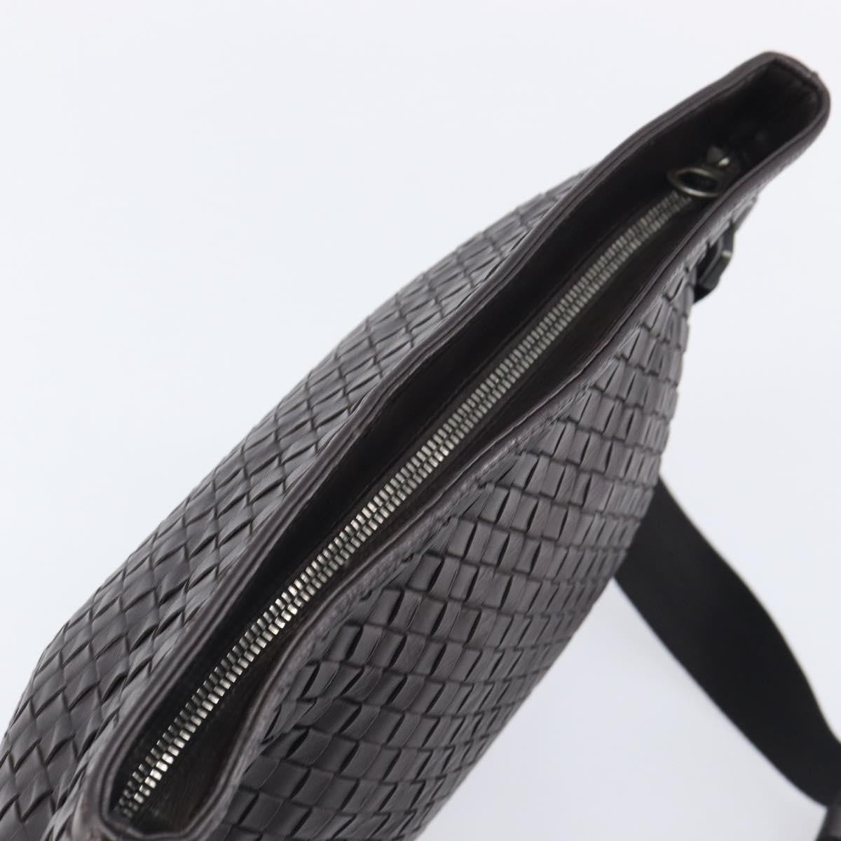 Bottega Veneta Flat Messenger Intrecciato Nappa Black Leather Handbag (Pre-Owned)