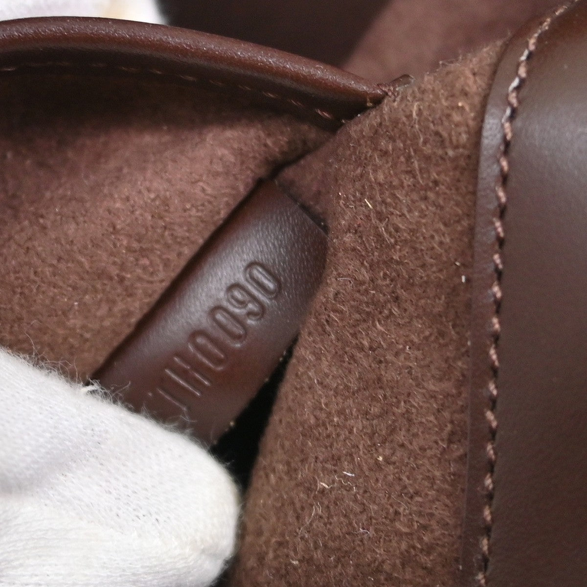Louis Vuitton Reverie Epi Leather Brown Leather Shoulder Bag Bag (Pre-Owned)