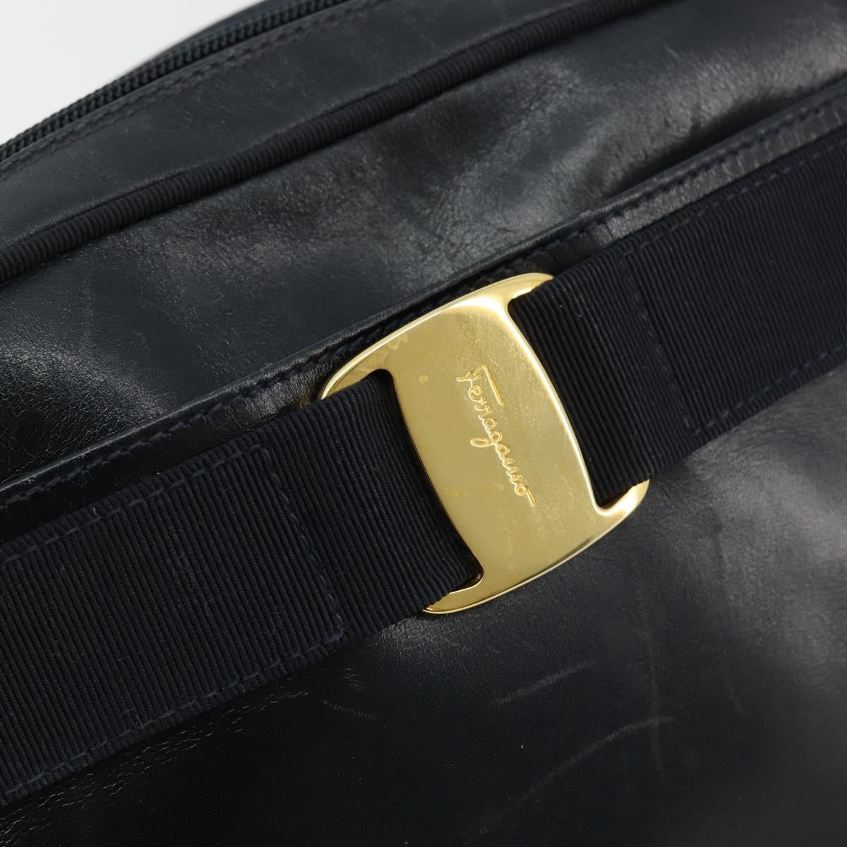 Salvatore Ferragamo Vala Leather Navy Leather Shoulder Bag Bag (Pre-Owned)
