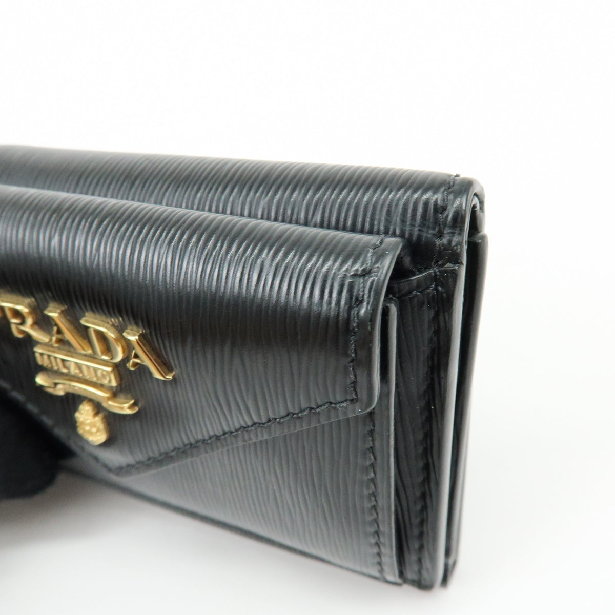 Prada Envelope Trifold Saffiano Leather Black Leather Wallets Accessory (Pre-Owned)