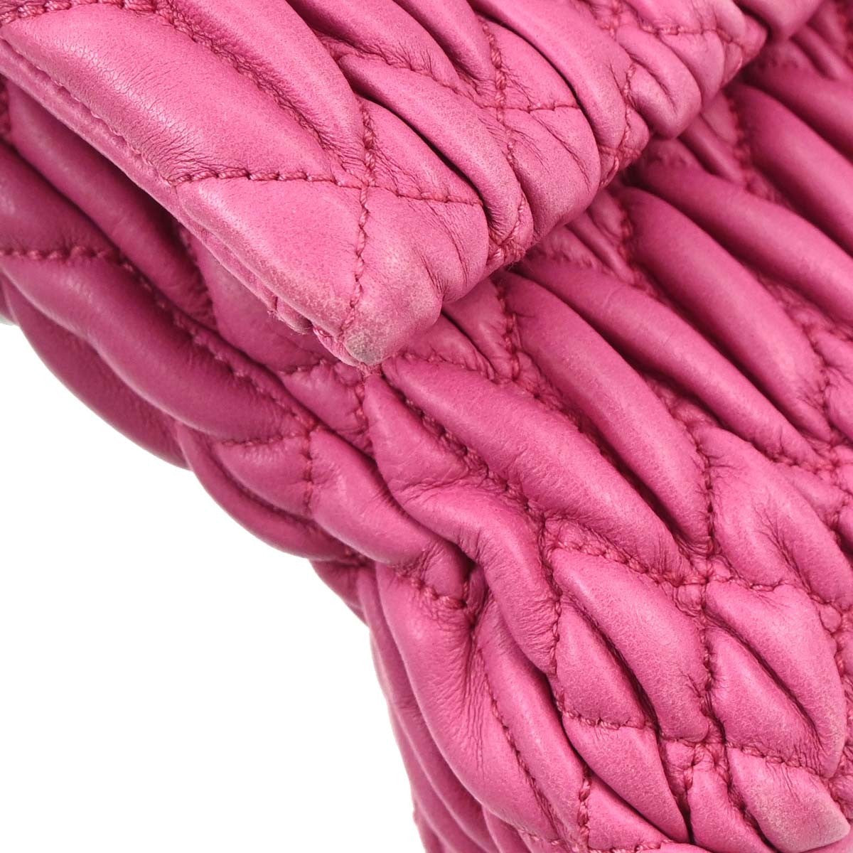 Miu Miu Crystal Clutch Matelasse Leather Pink Leather Handbag (Pre-Owned)
