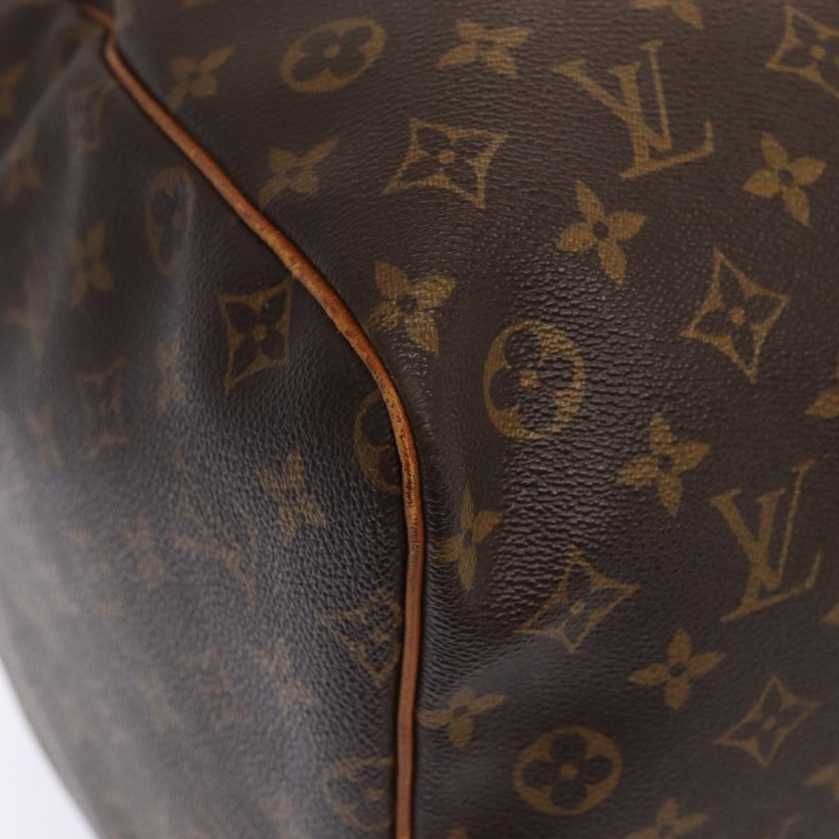 Louis Vuitton Keepall Monogram Canvas Brown Canvas Travel Bag Bag (Pre-Owned)