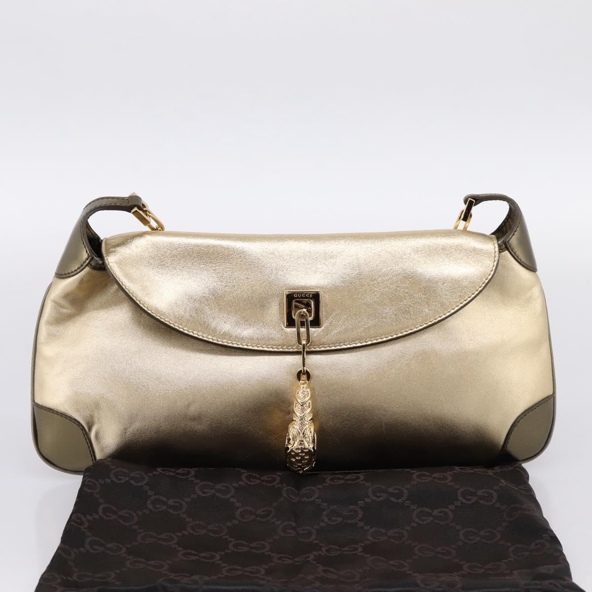 Gucci Tiger Charm Leather Gold Leather Shoulder Bag Bag (Pre-Owned)
