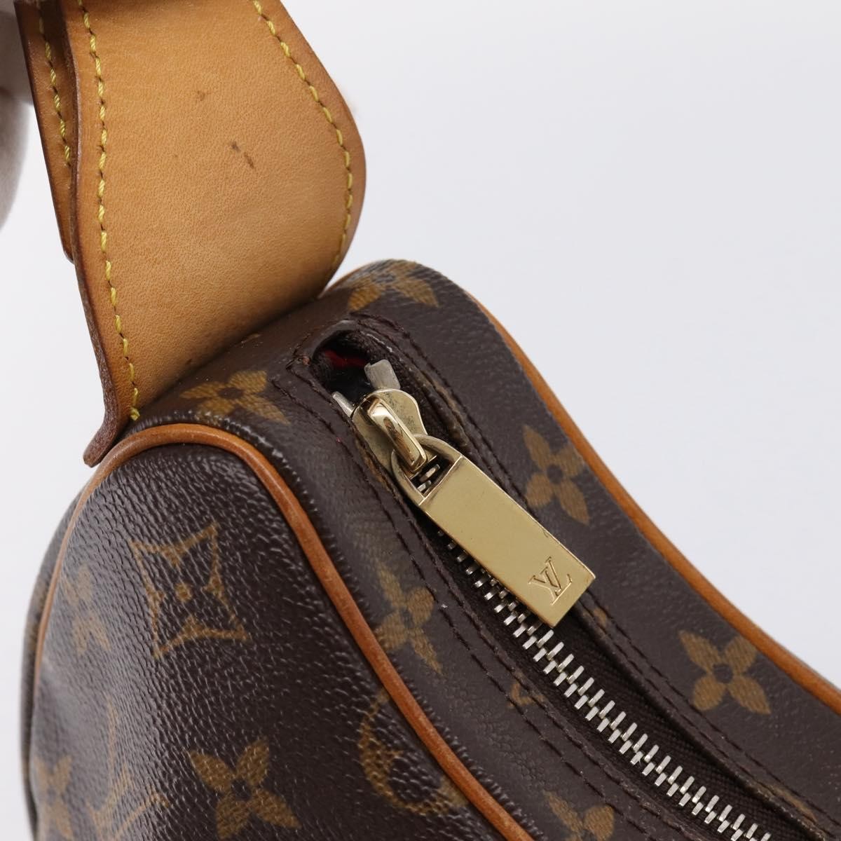 Louis Vuitton Croissant Monogram Canvas Brown Canvas Handbag (Pre-Owned)