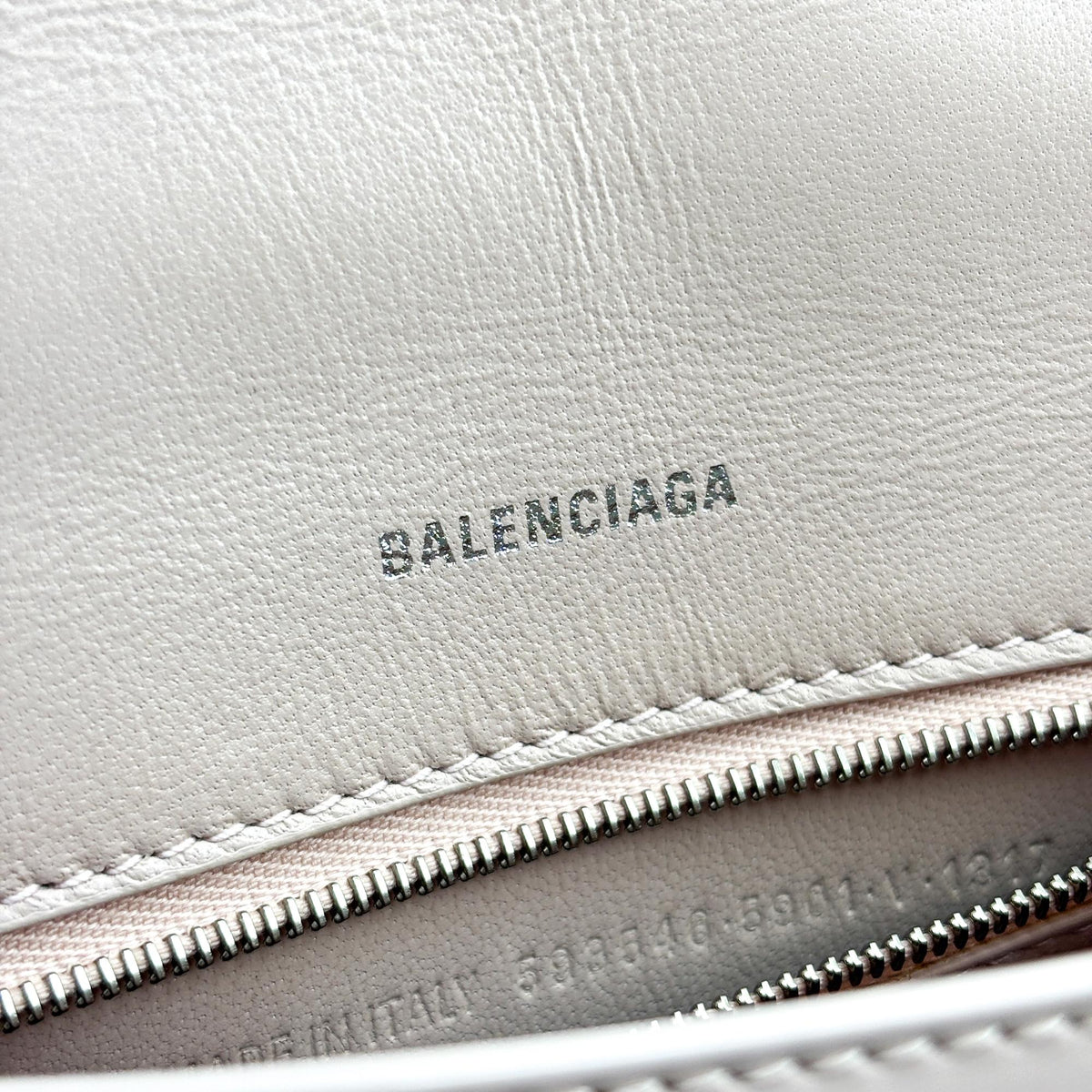 Balenciaga Hourglass Top Handle Leather Pink Leather Handbag (Pre-Owned)