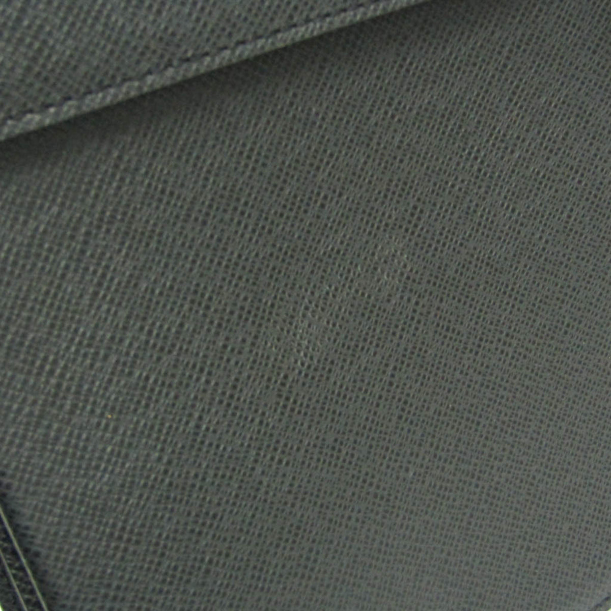 Louis Vuitton Robusto 1 Taiga Leather Black Leather Briefcase Bag (Pre-Owned)