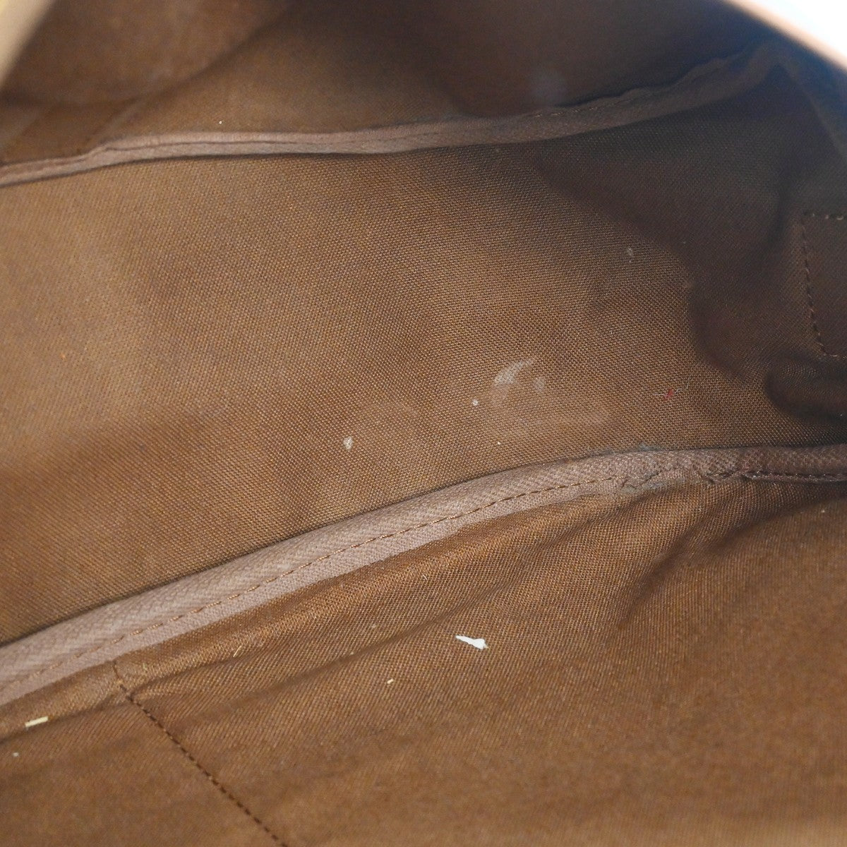 Louis Vuitton Saumur Monogram Canvas Brown Canvas Shoulder Bag Bag (Pre-Owned)