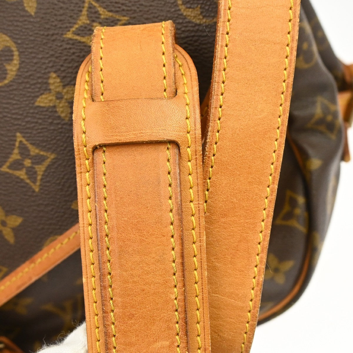 Louis Vuitton Saumur Monogram Canvas Brown Canvas Shoulder Bag Bag (Pre-Owned)