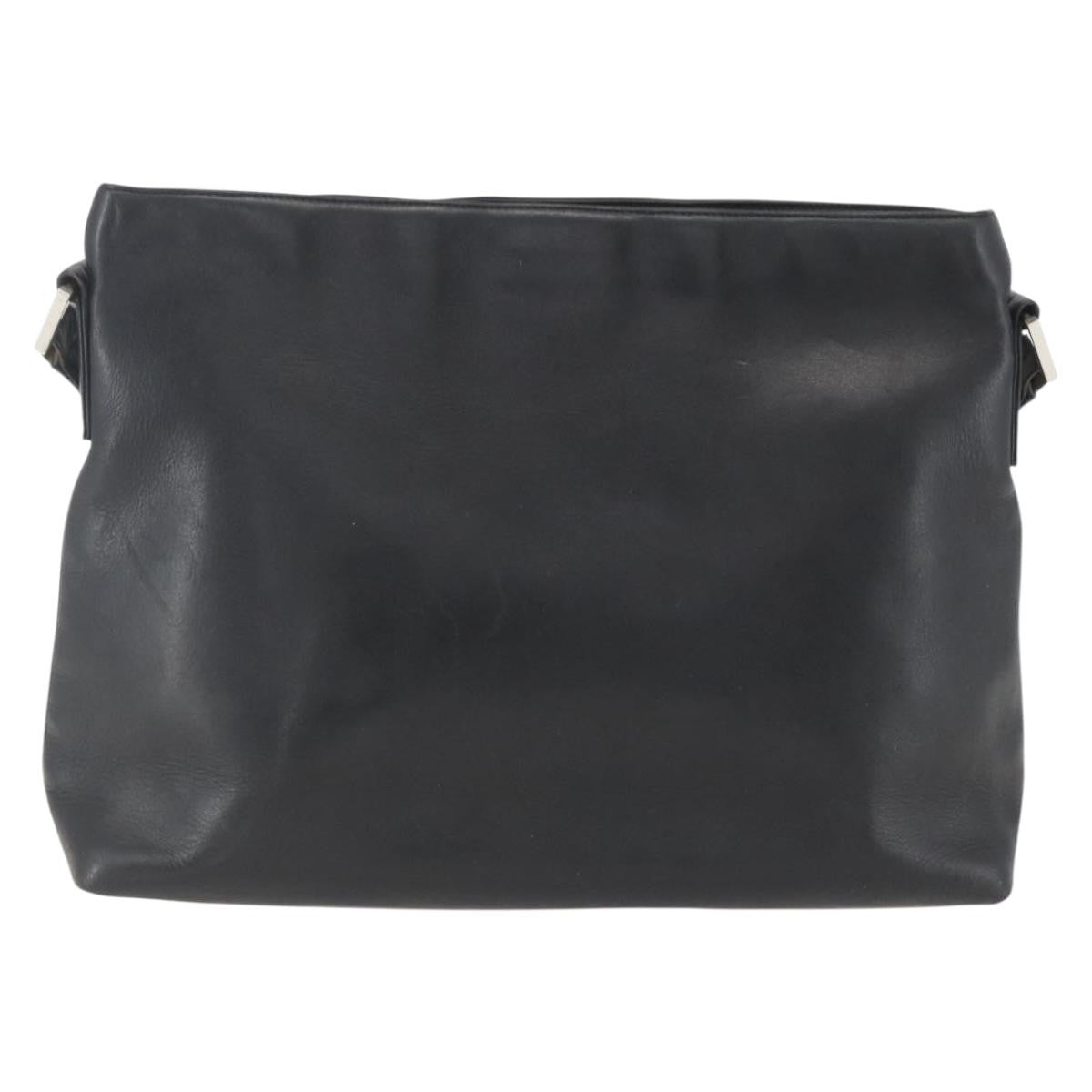 Chanel Vintage Leather Black Leather Shoulder Bag Bag (Pre-Owned)