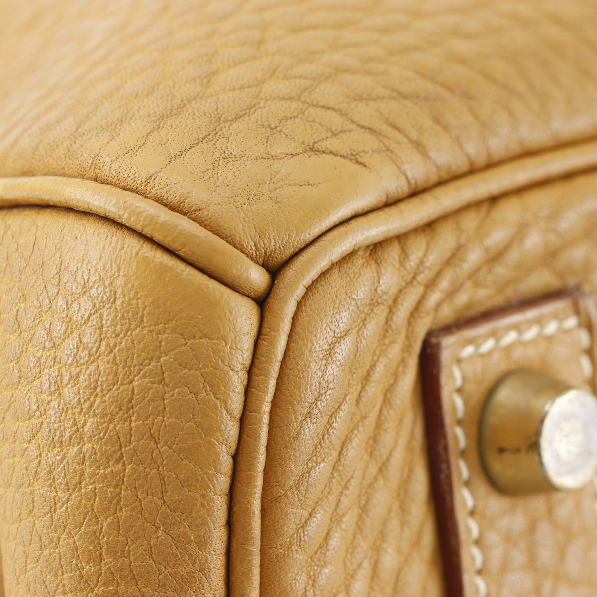 Hermes Kelly Brown Fjord With Gold Hardware Beige Leather Handbag (Pre-Owned)