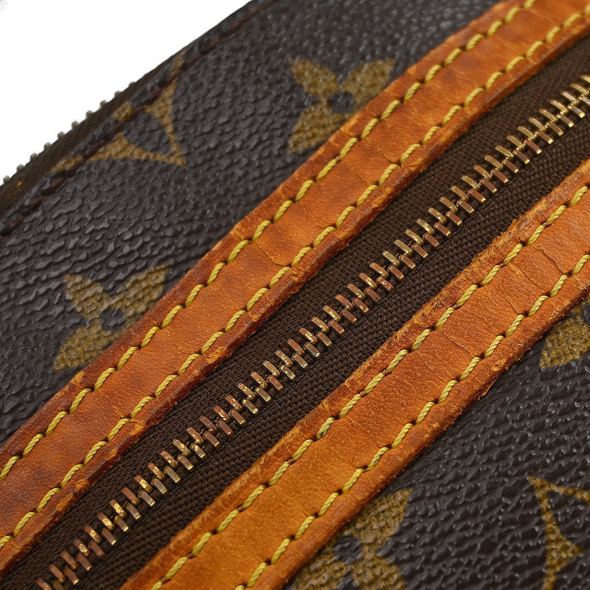 Louis Vuitton Bosphore Pochette Monogram Canvas Brown Canvas Shoulder Bag Bag (Pre-Owned)