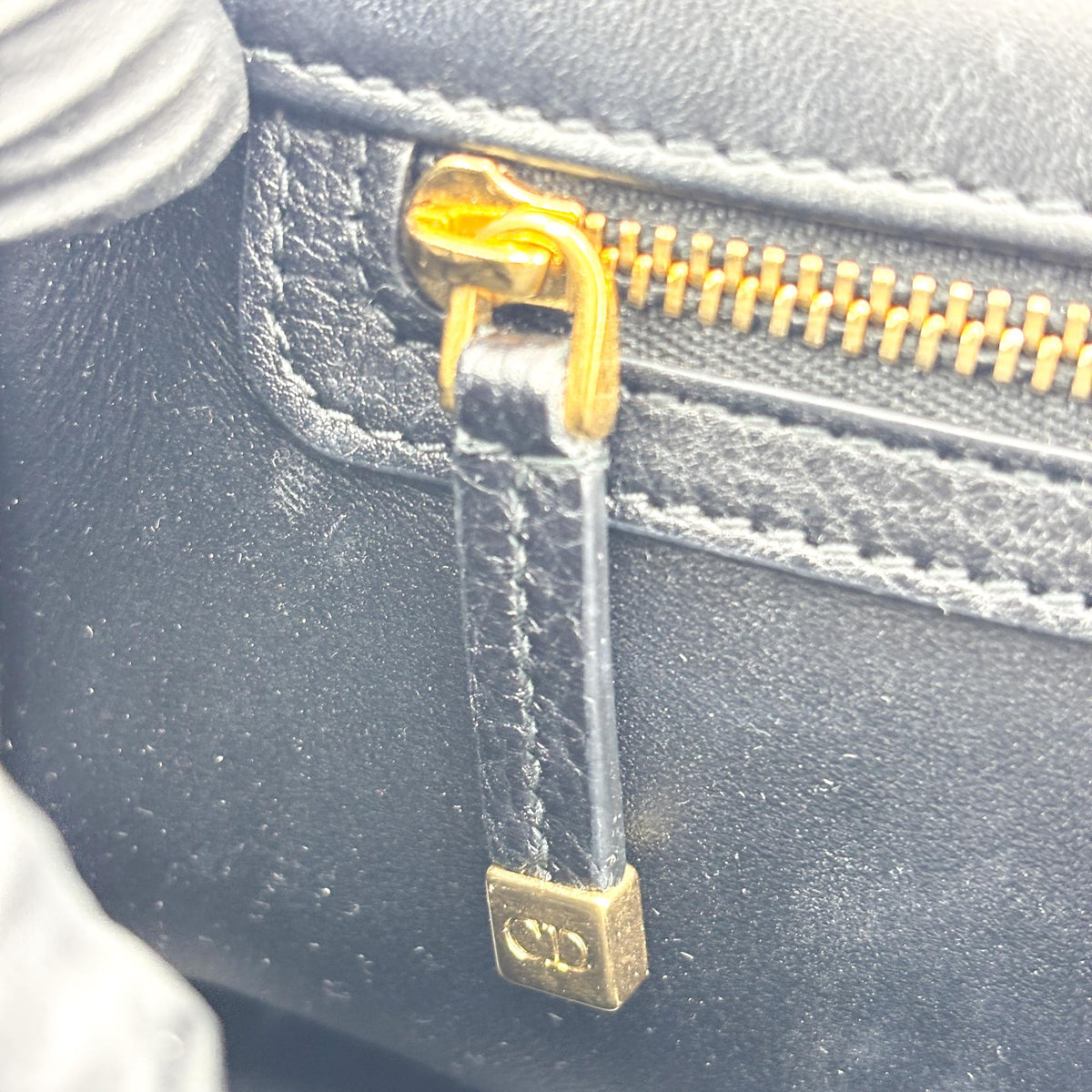 Christian Dior Caro Cannage Quilt Calfskin Black Leather Handbag (Pre-Owned)