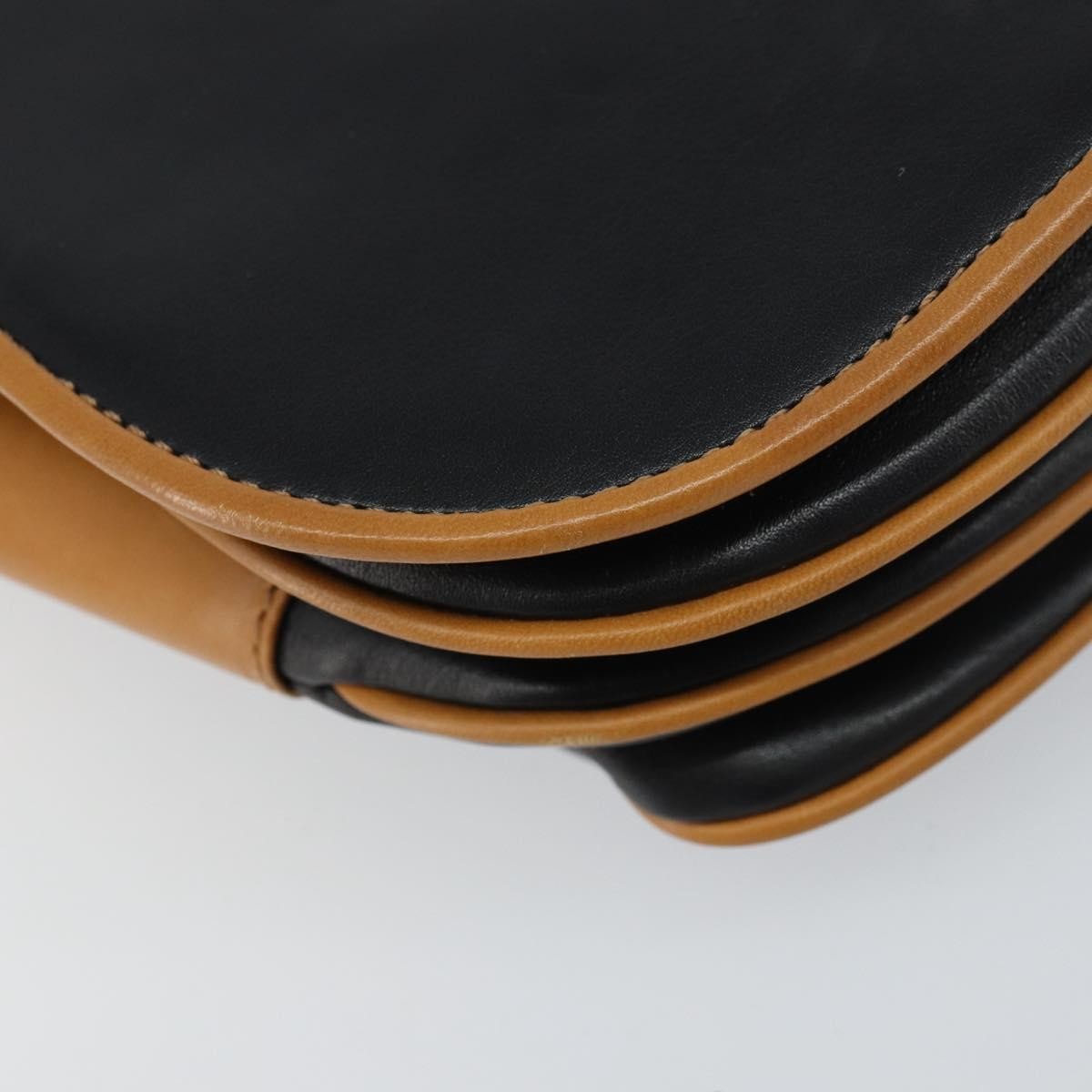 Celine Vintage Leather Black Leather Shoulder Bag Bag (Pre-Owned)