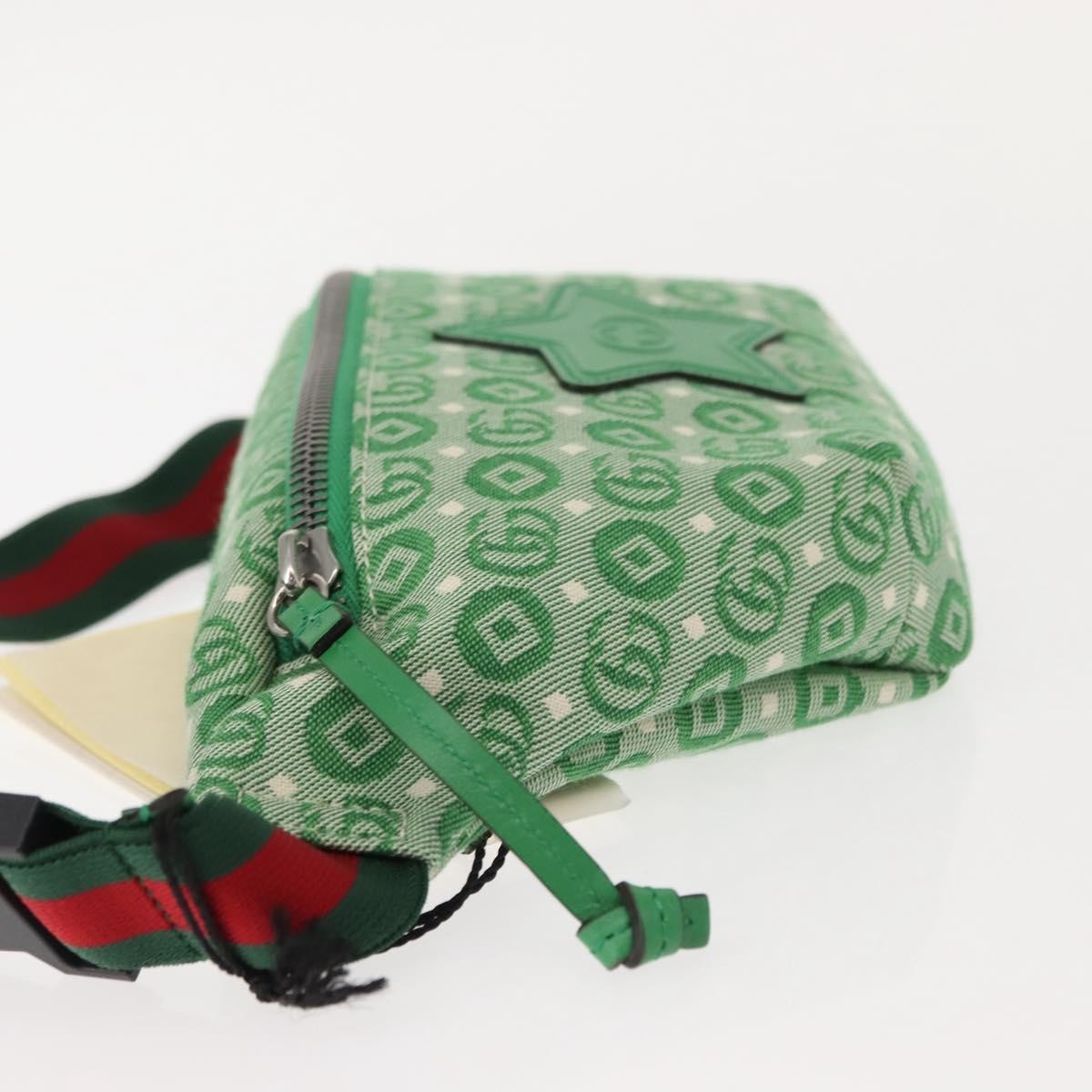 Gucci Waist Pouch Belt Gg Canvas And Leather Green Canvas Clutche & Pouche Bag (Pre-Owned)