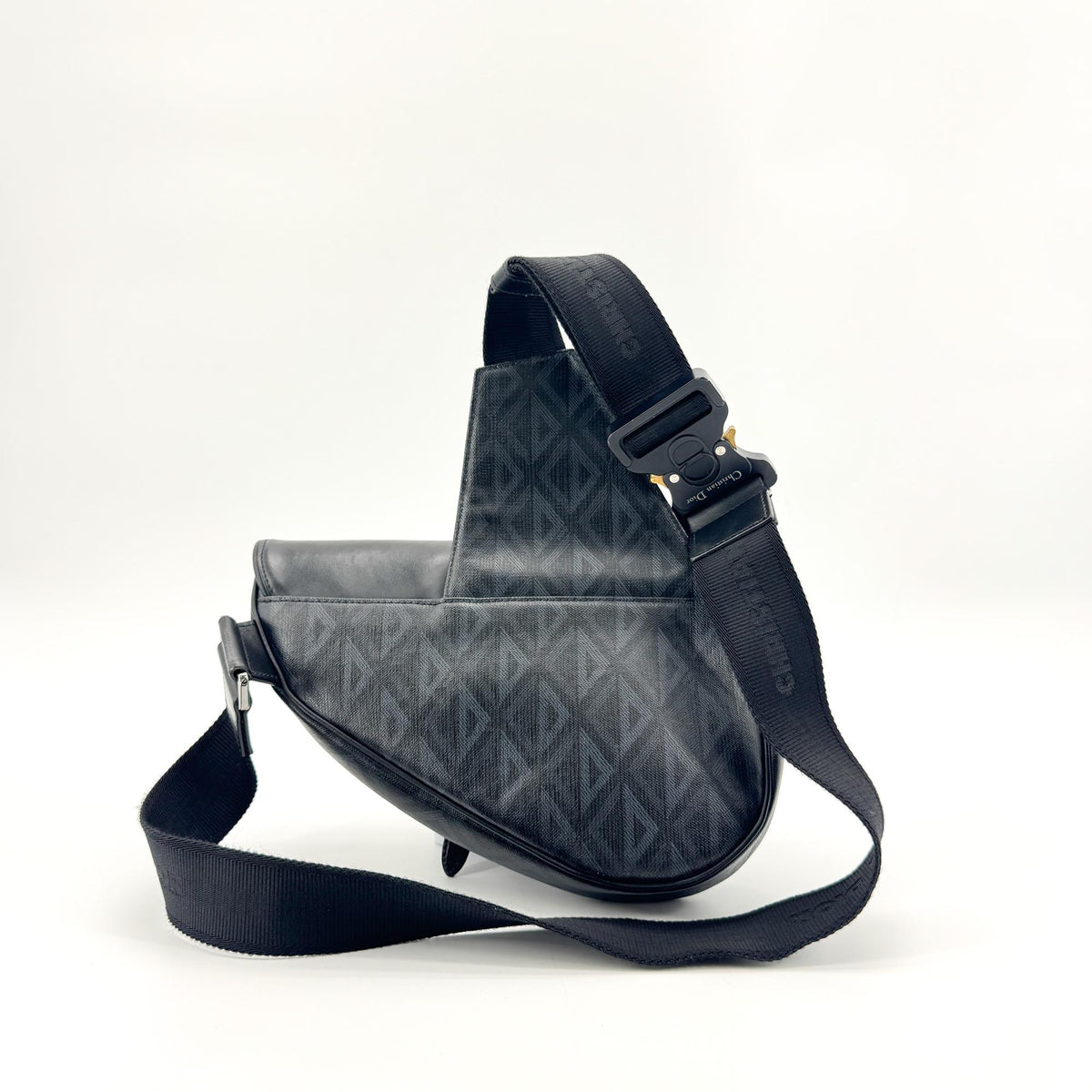 Christian Dior Saddle Cd Diamond Coated Canvas And Leather Black Canvas Handbag (Pre-Owned)