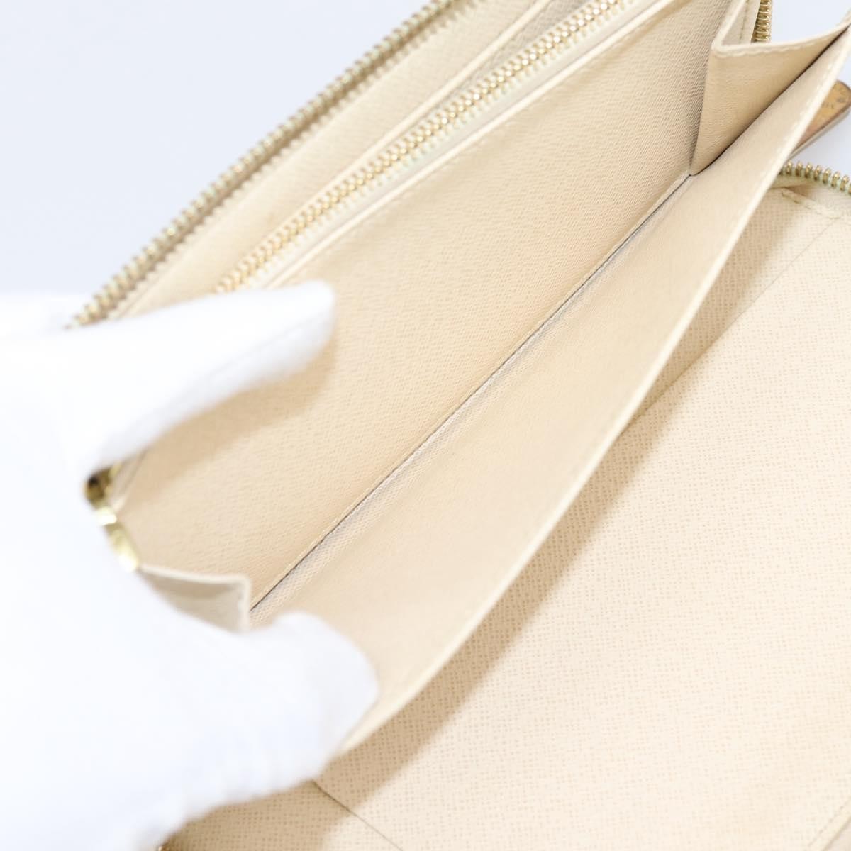 Louis Vuitton Zippy Organizer Damier White Canvas Wallets Accessory (Pre-Owned)