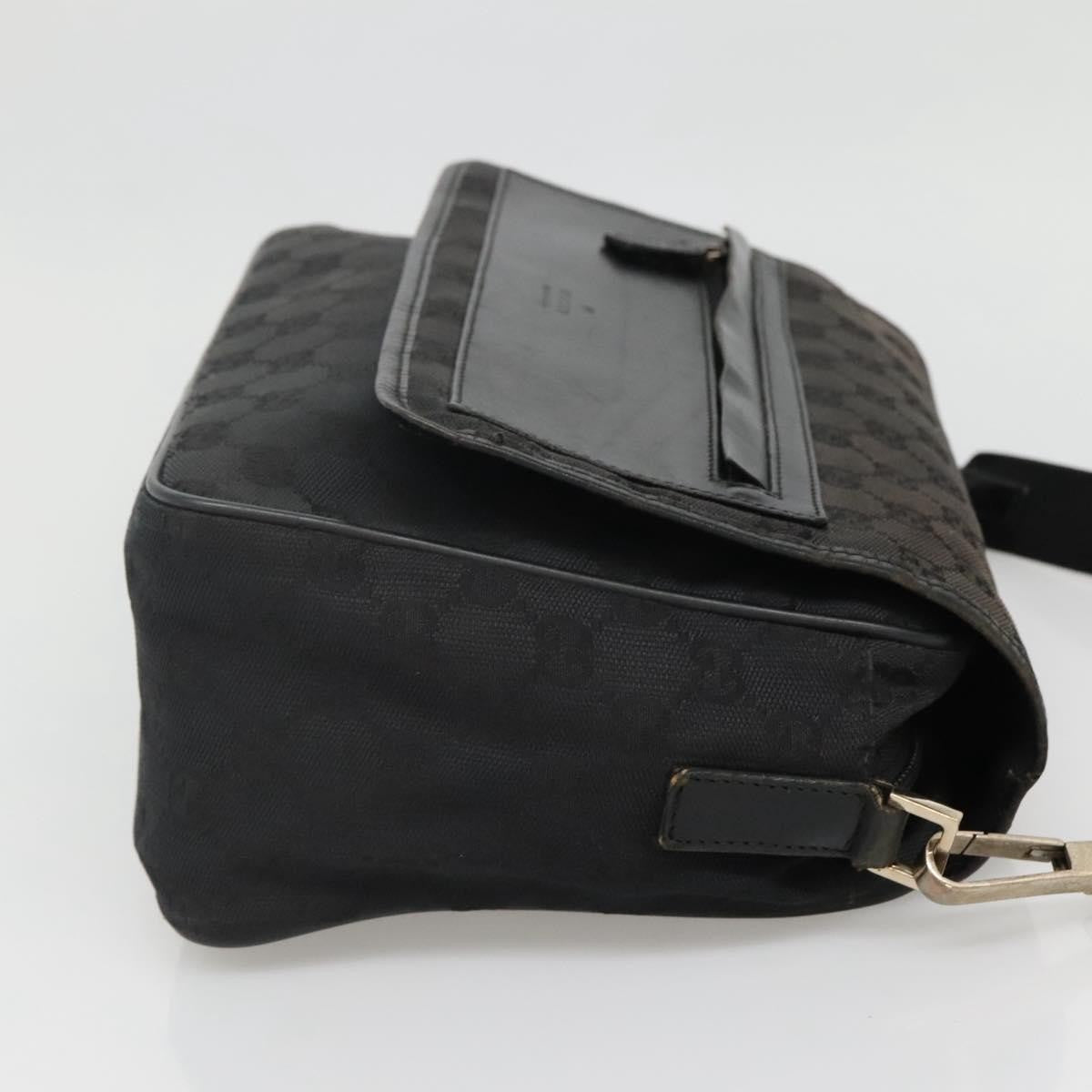 Gucci Flap Messenger Gg Coated Canvas Black Canvas Shoulder Bag Bag (Pre-Owned)