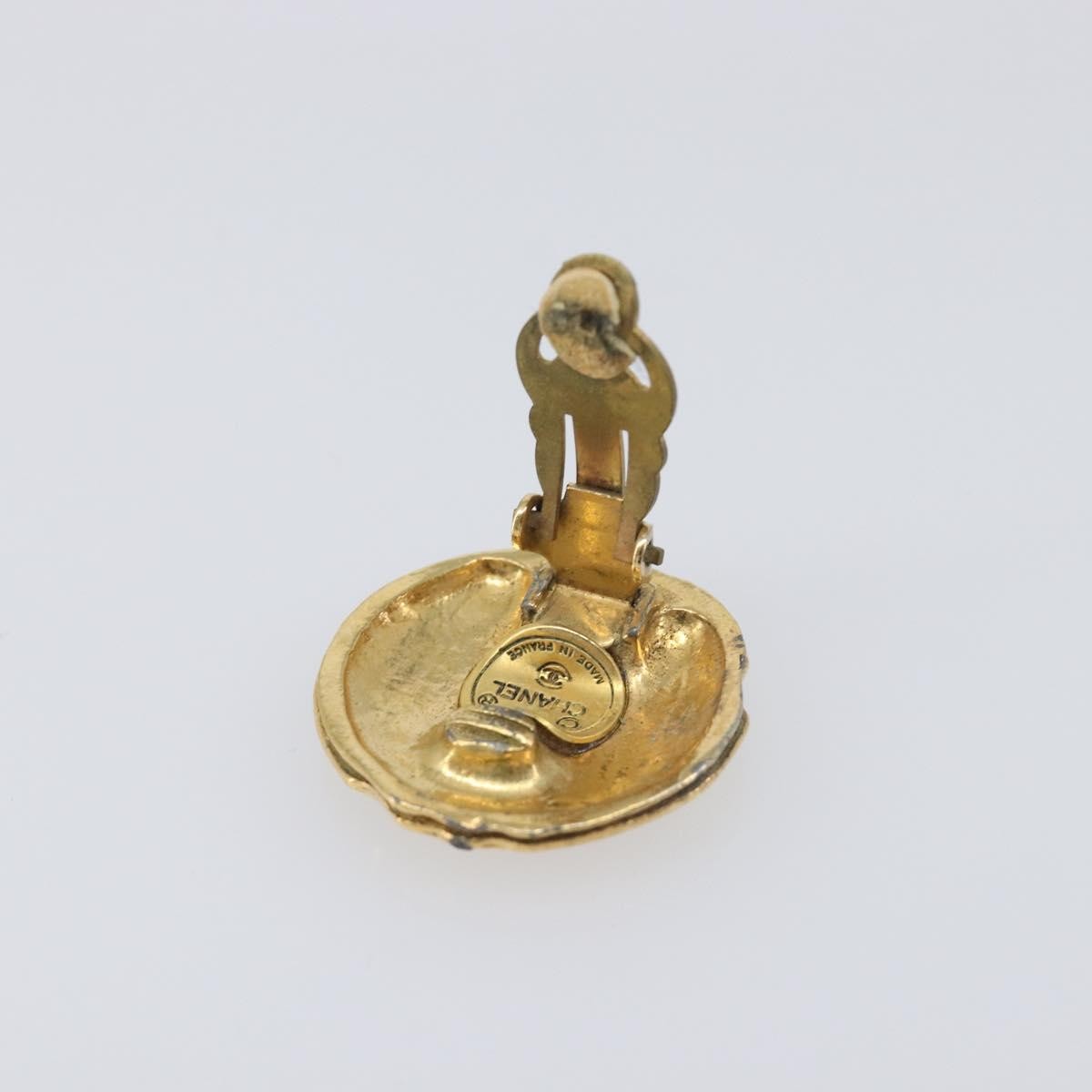 Chanel Vintage Cc Round Clip-On Metal Gold Metal Earrings Jewelry (Pre-Owned)
